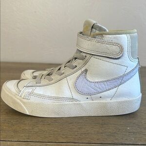 Nike Kids Blazer ‘77 Easter Edition High-Top Sneakers - White Blu Purple. Sz 12C